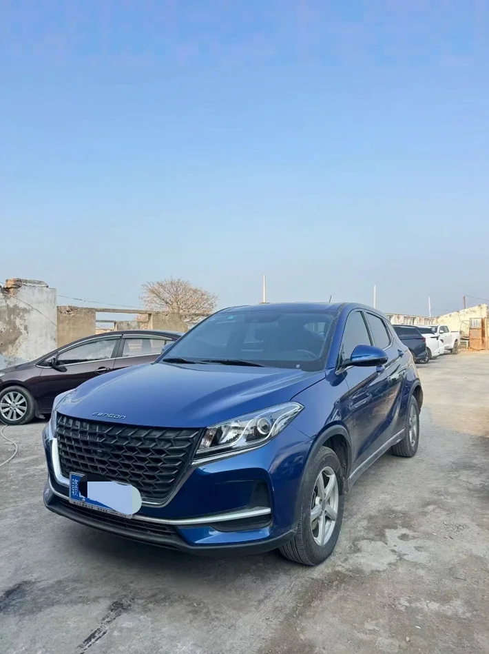 风光东风 正面外观二