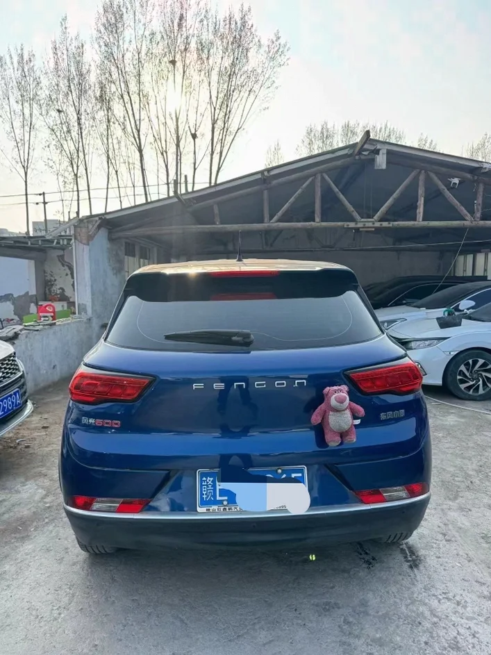 风光东风 后面外观二