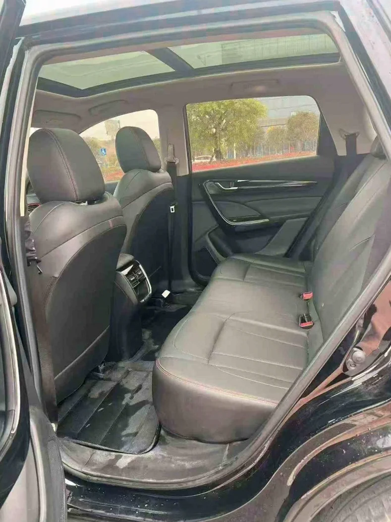 风神东风 后面外观二