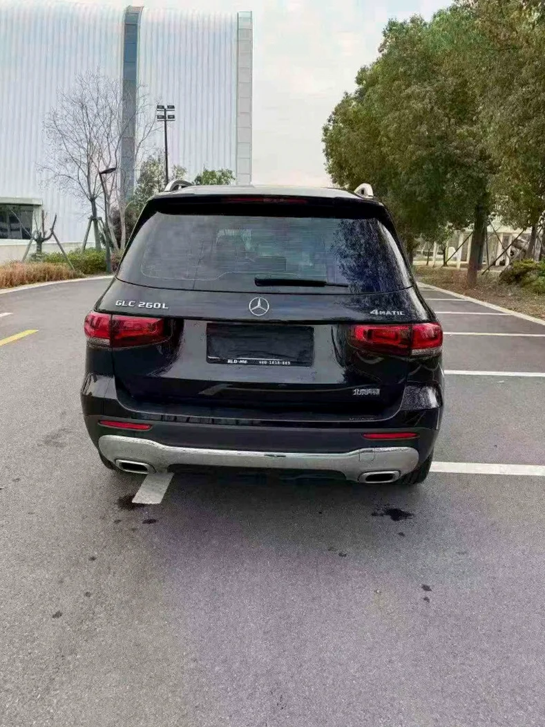 奔驰GLB 内饰后排