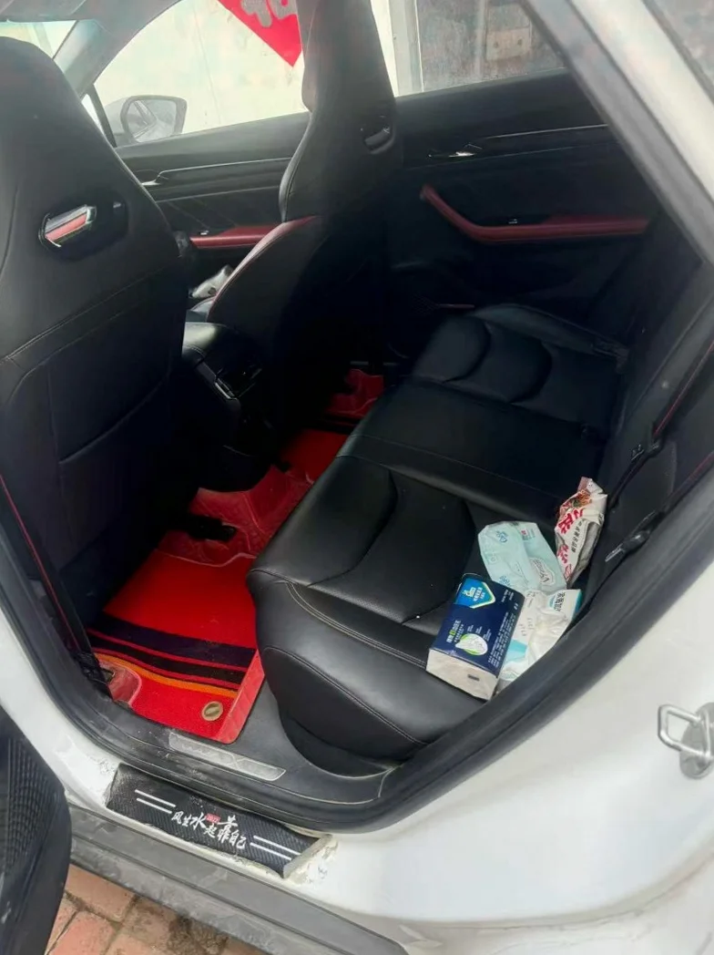 吉利帝豪 正面外观三