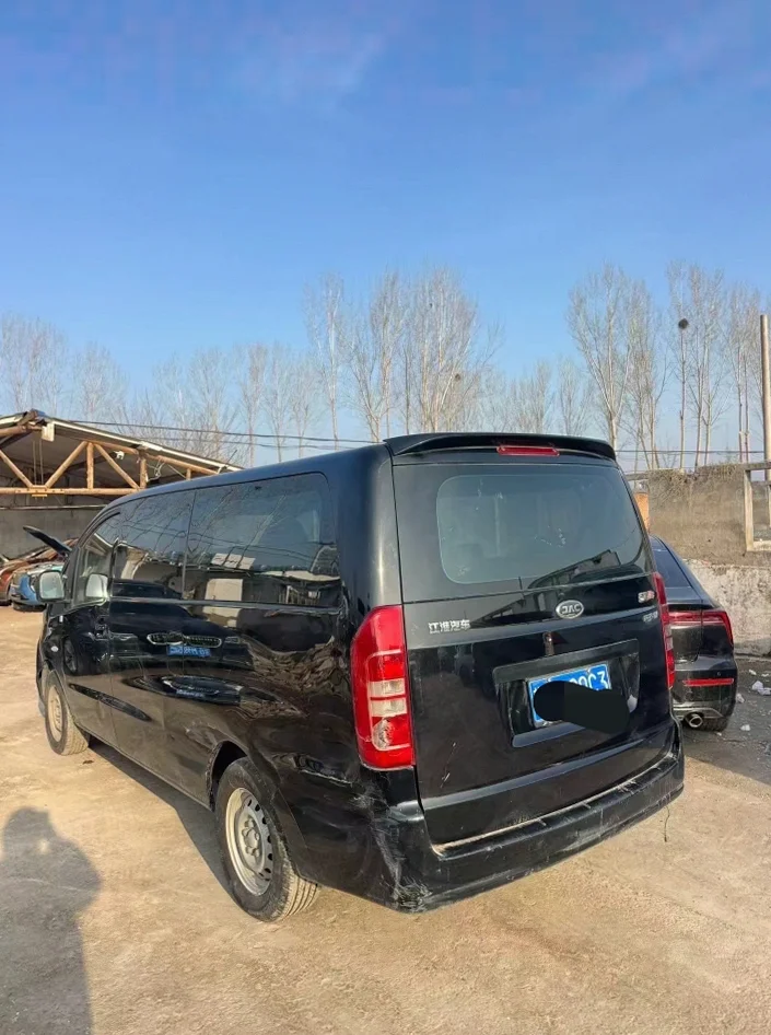 江淮瑞风 后面外观三