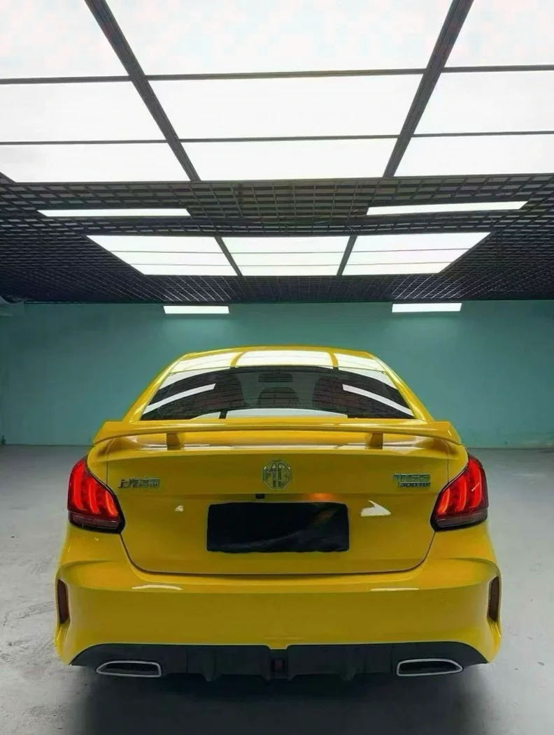 名爵5 内饰前排