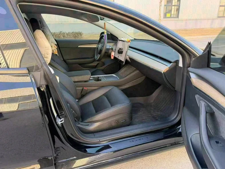 特斯拉MODEL 驾驶室