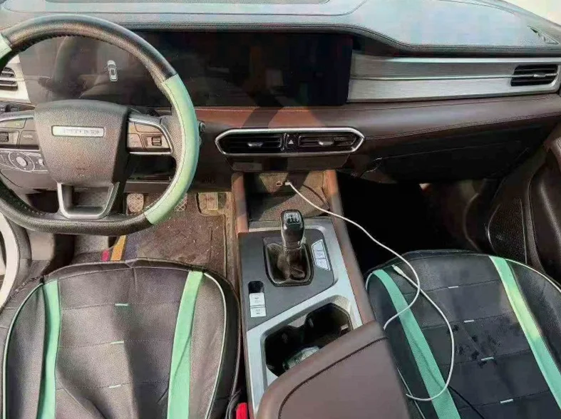 奇瑞捷途 后面外观三