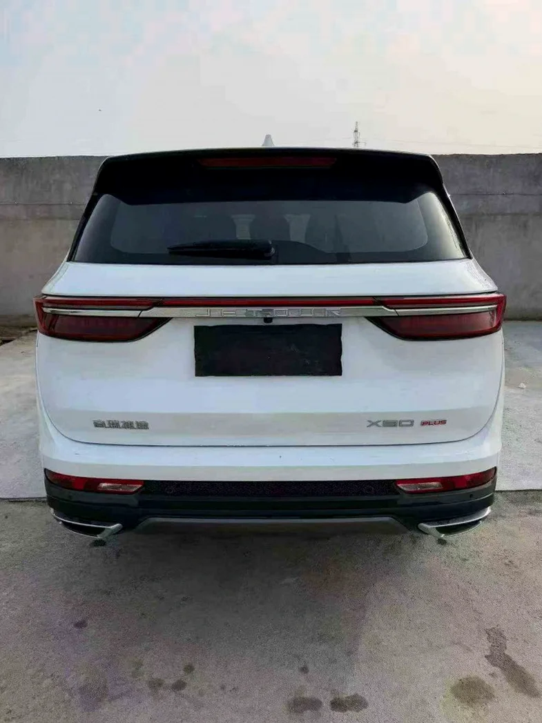 奇瑞捷途 内饰前排