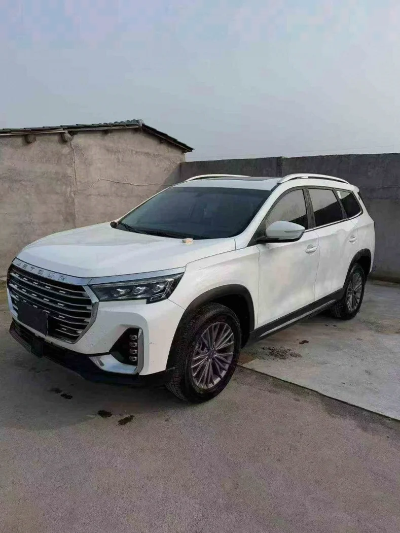 奇瑞捷途 正面外观二