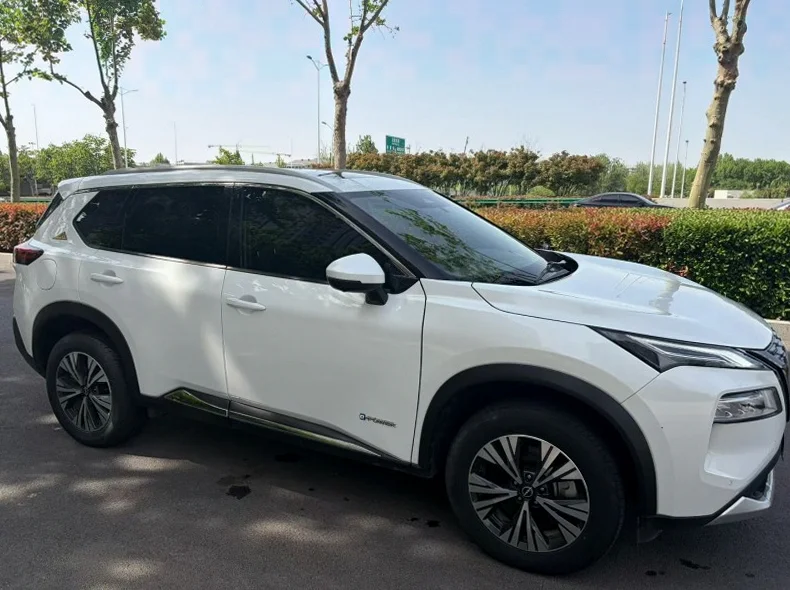 日产奇骏 驾驶室