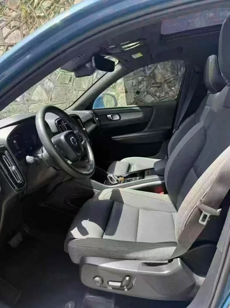 沃尔沃XC40 后面外观二