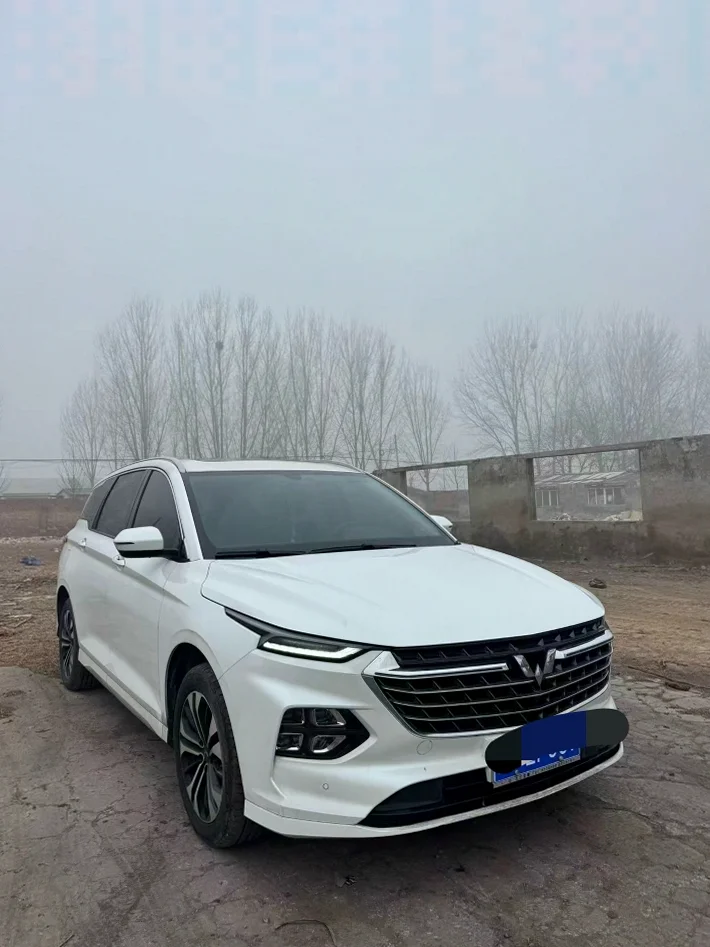 五菱汽车凯捷 后面外观一