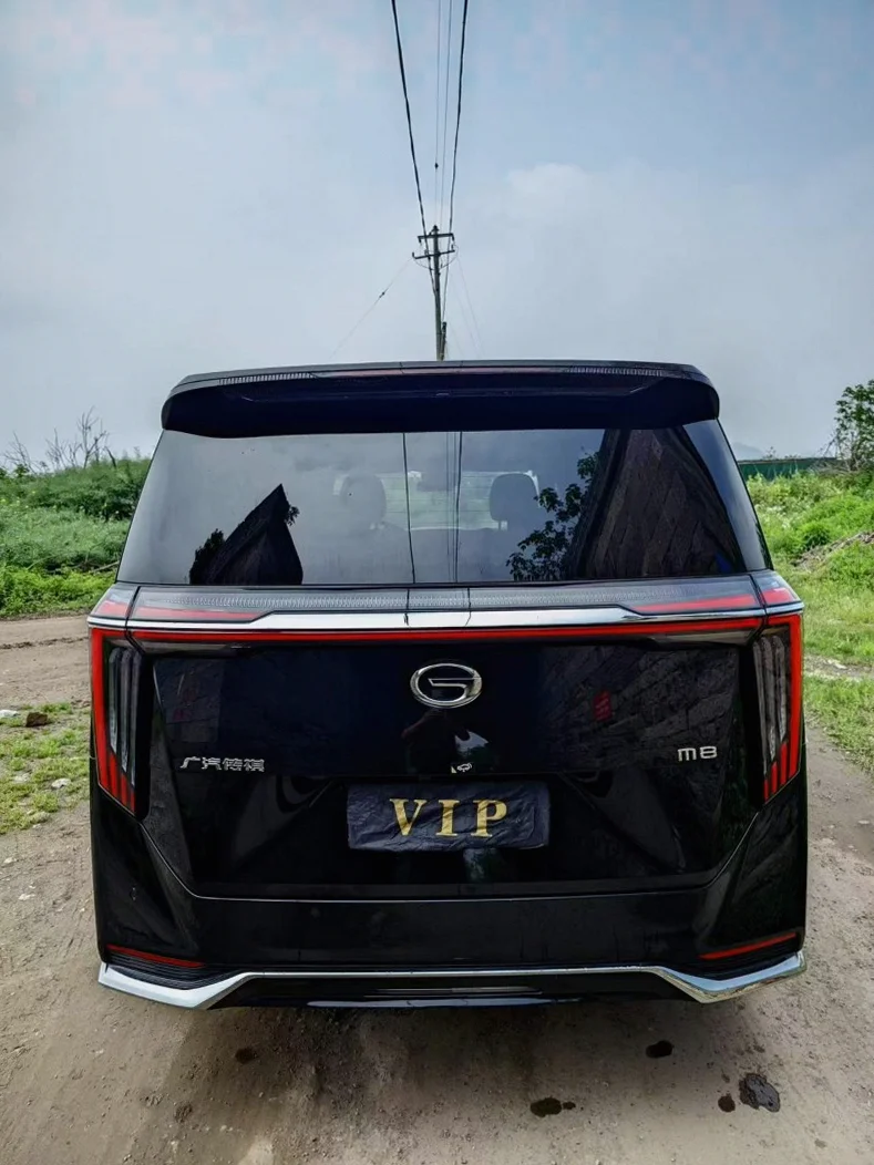 传祺M8 后面外观三