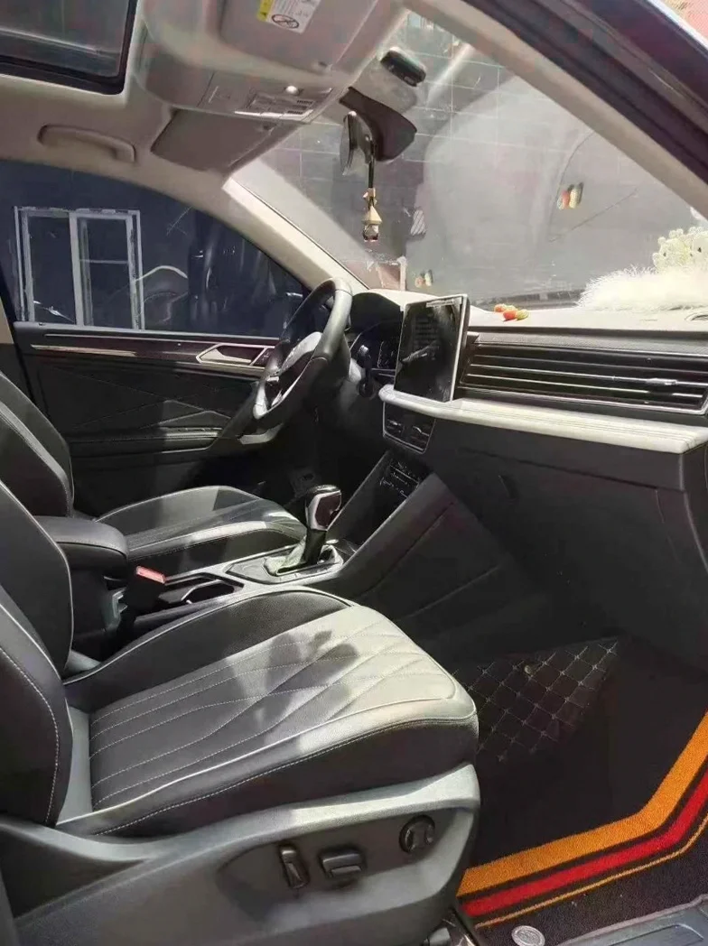 大众途观 后面外观一