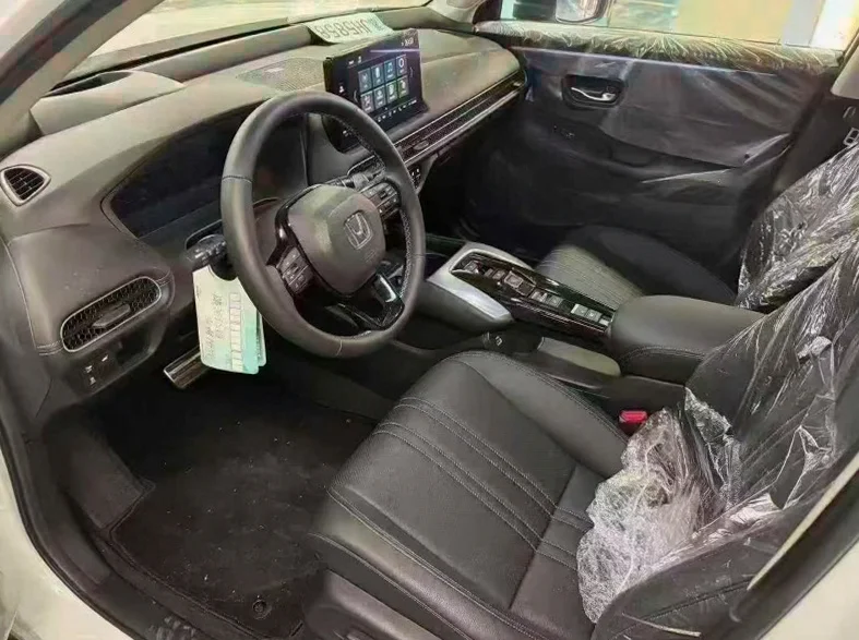 本田HRV 后面外观一