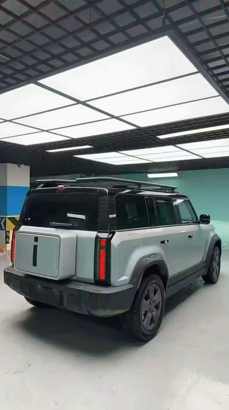 奇瑞ICAR 驾驶室