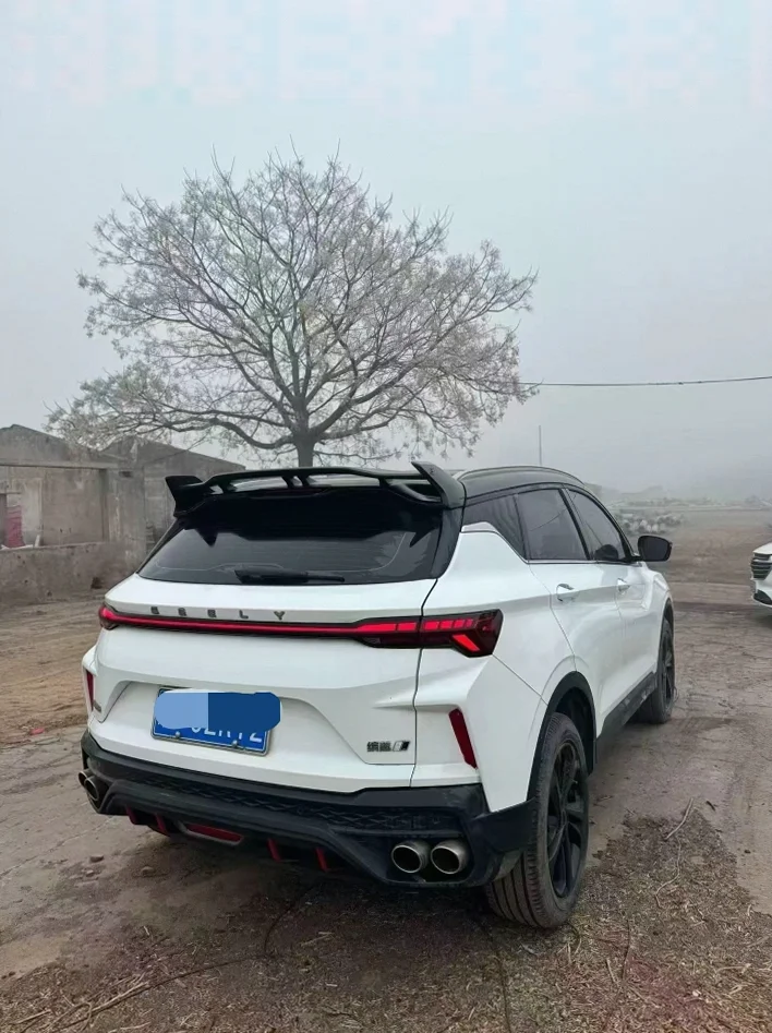 吉利缤越 后面外观三