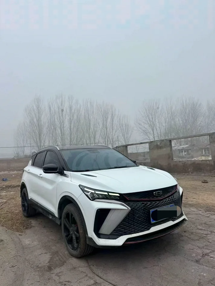 吉利缤越 正面外观二