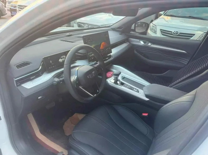 吉利星瑞 正面外观三