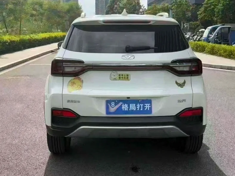凯翼炫界 驾驶室