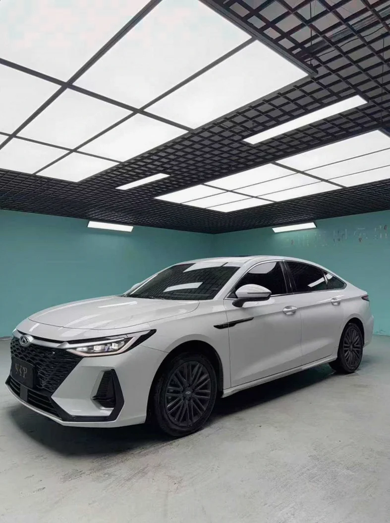 奇瑞艾瑞泽 正面外观二