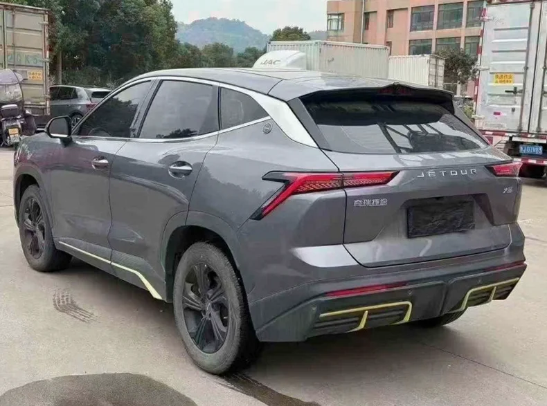 奇瑞捷途 内饰前排