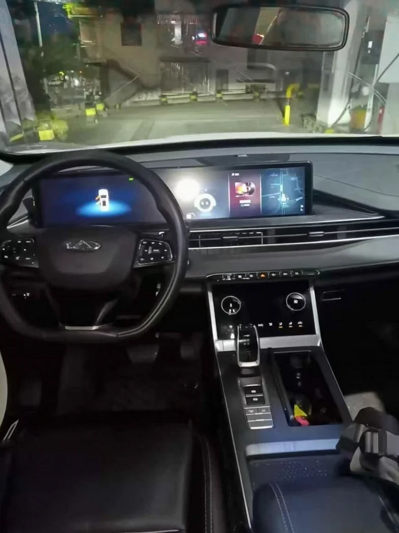 奇瑞瑞虎 后面外观一