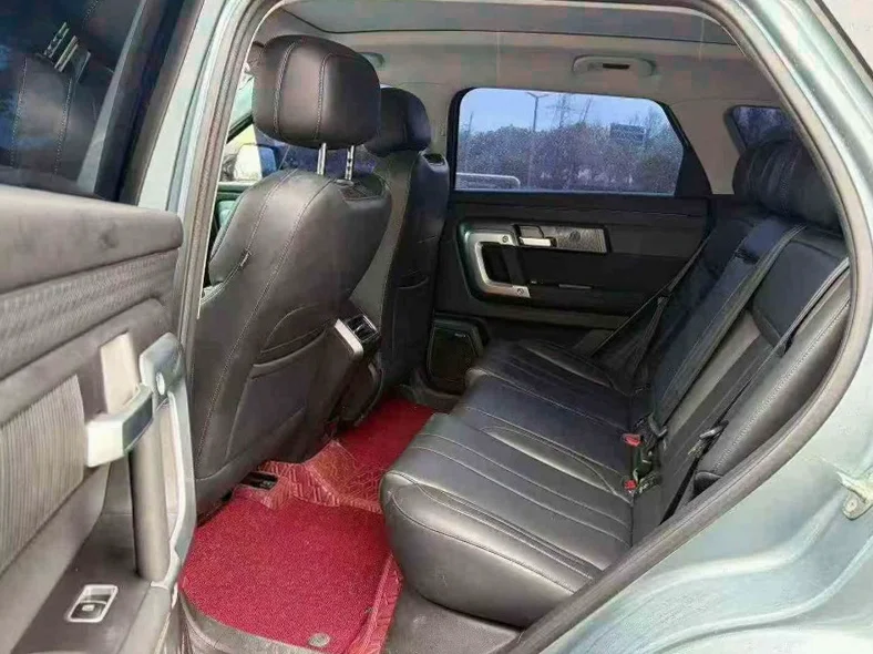 奇瑞探索 后面外观一