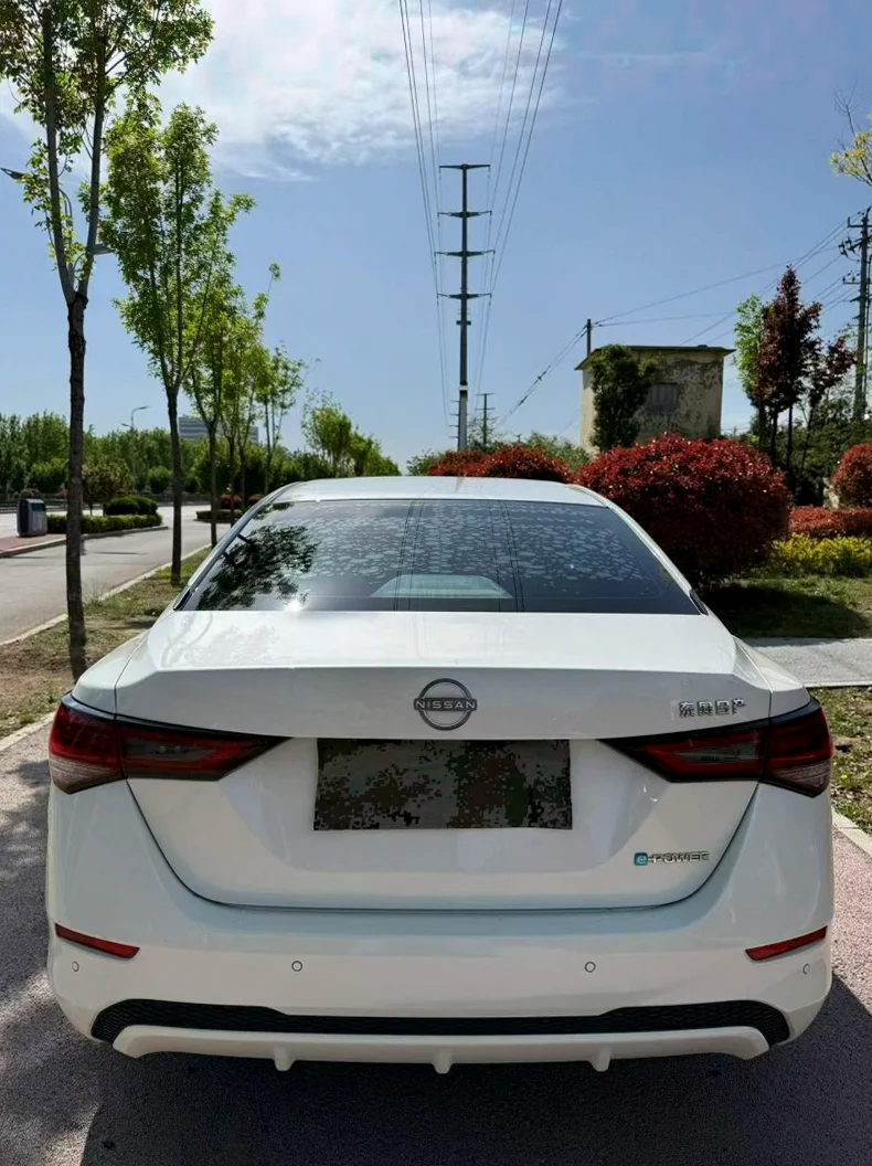 日产轩逸 驾驶室