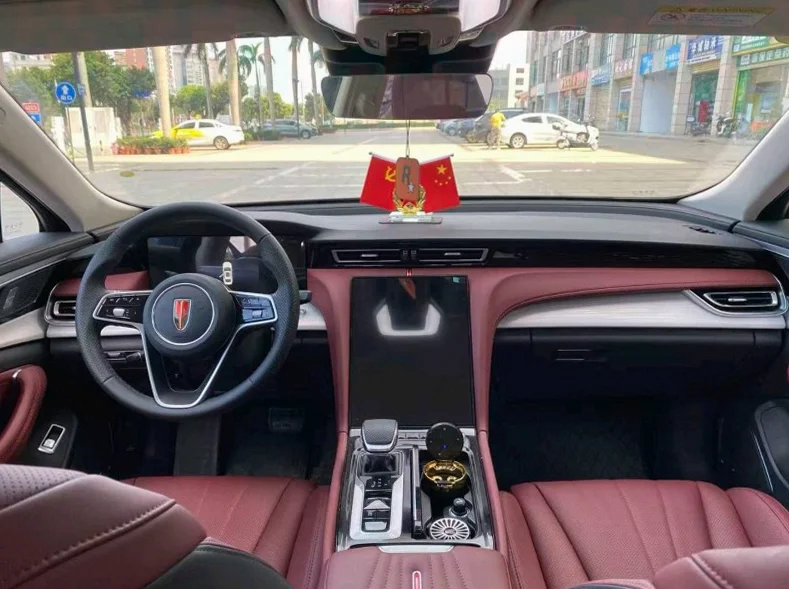 红旗H5 后面外观三