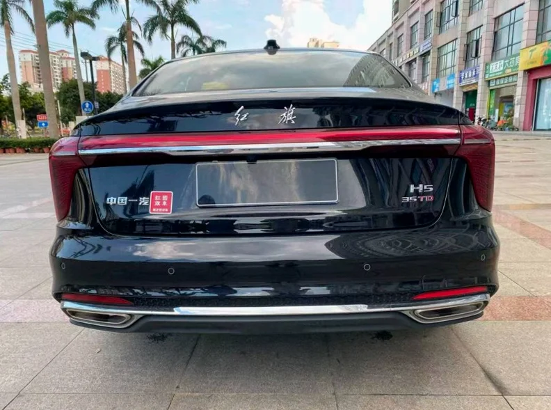 红旗H5 内饰后排