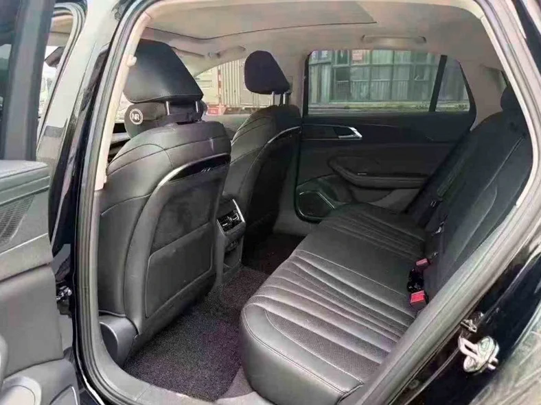 红旗H5 后面外观三