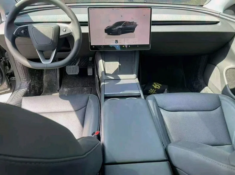 特斯拉MODEL 后面外观二