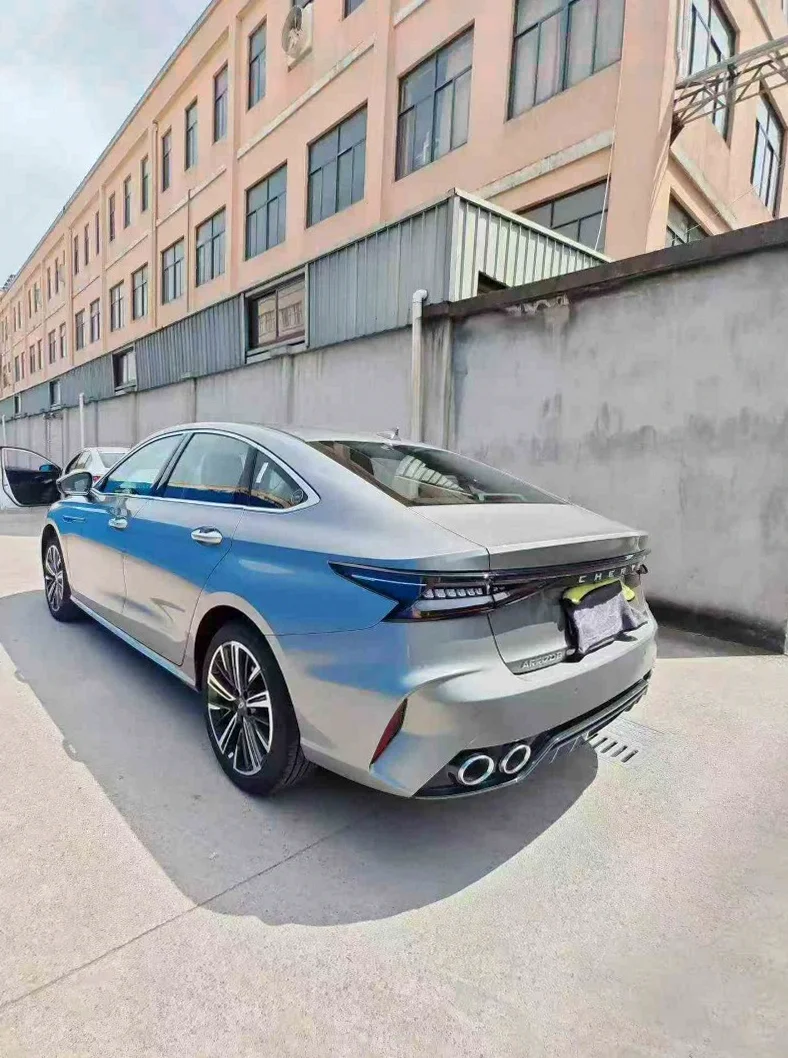 奇瑞艾瑞泽 驾驶室