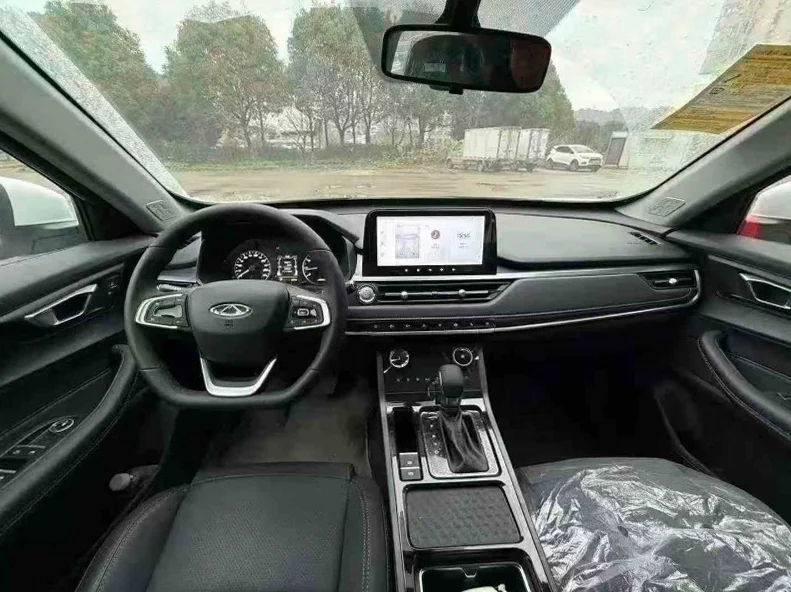 奇瑞瑞虎 后面外观一