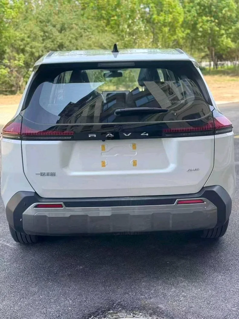 丰田RAV4荣放 驾驶室
