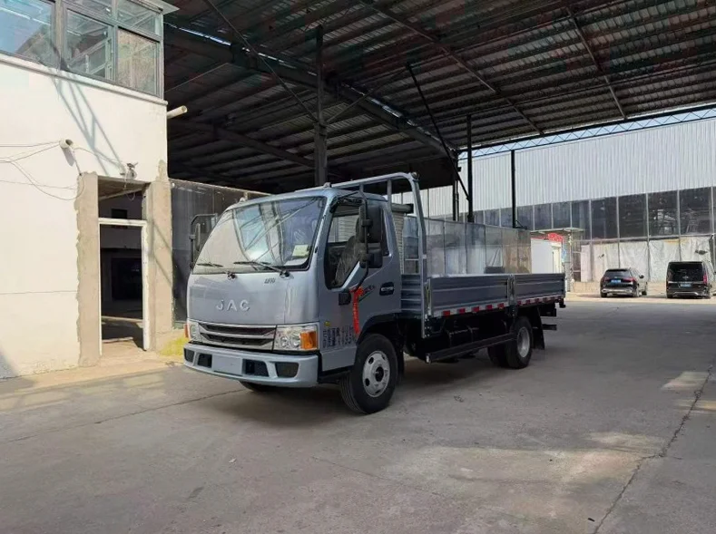 江淮康铃 正面外观二