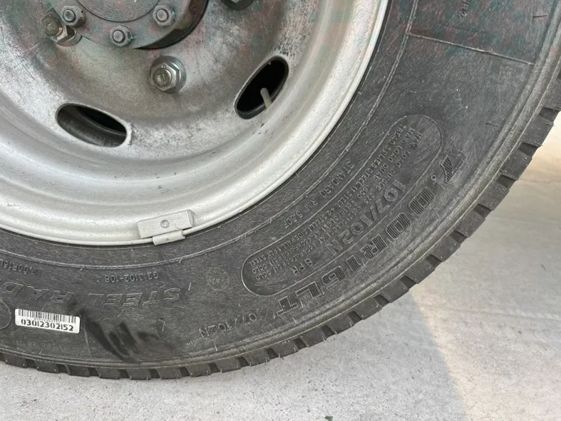 江淮新骏铃 内饰前排