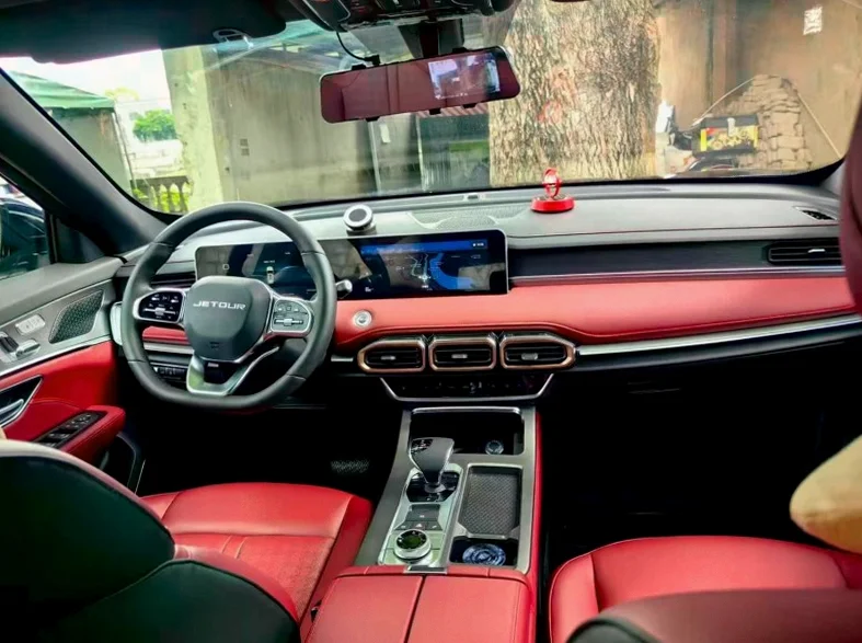 奇瑞捷途 后面外观三