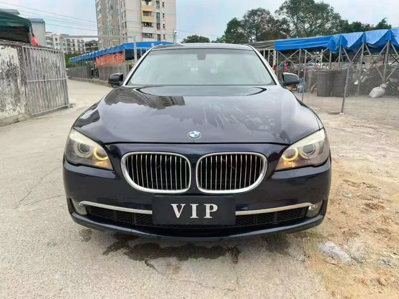 11年宝马730Li