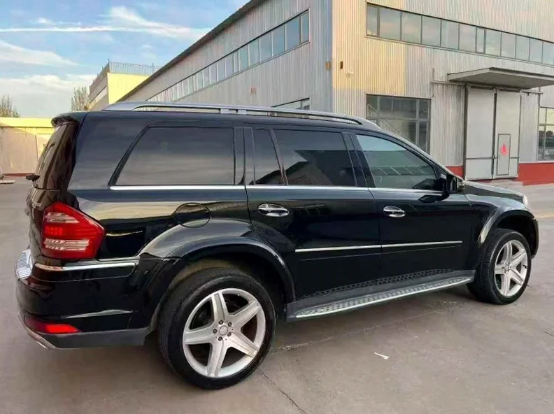 奔驰GL 内饰前排