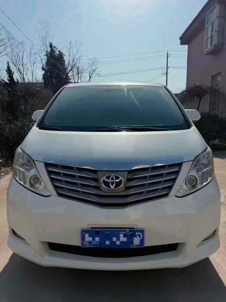 11年丰田埃尔法3.5L豪华商务车