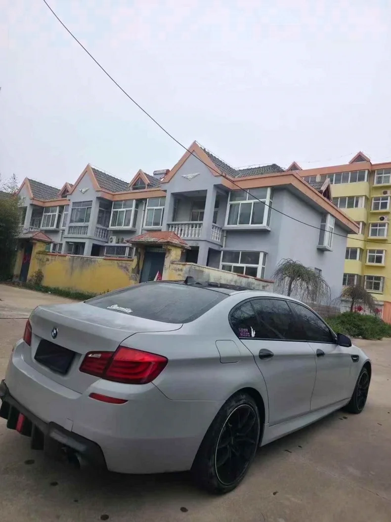 宝马5系 内饰后排