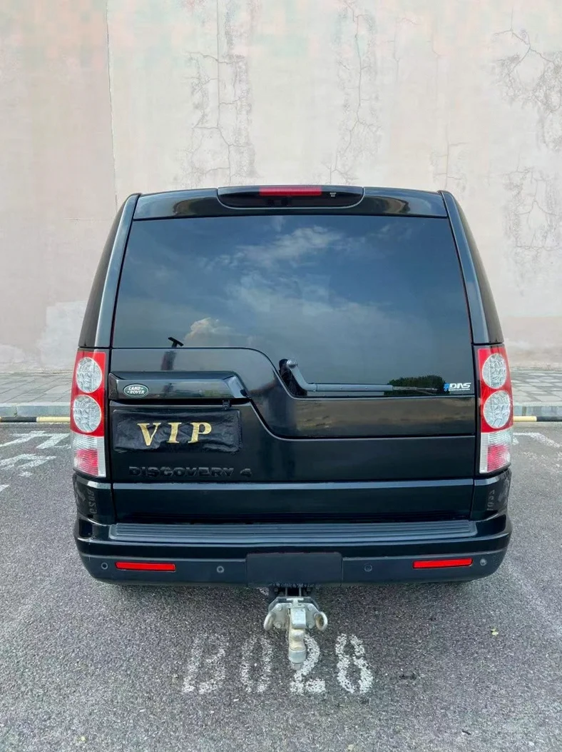 路虎发现 内饰后排