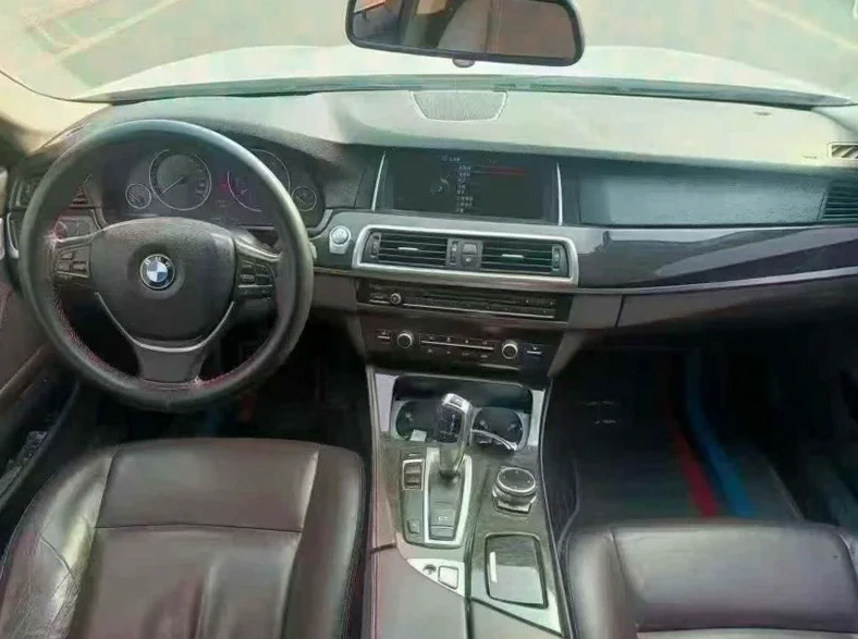 宝马5系 后面外观二