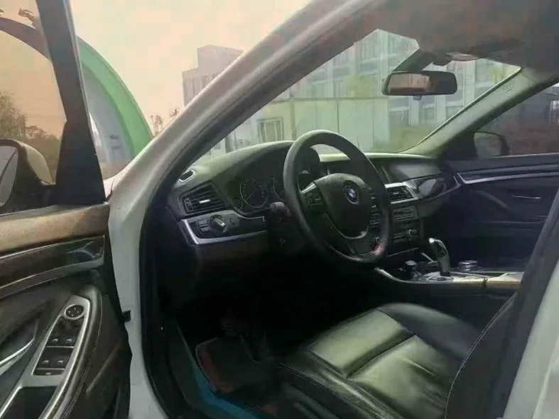 宝马5系 后面外观三