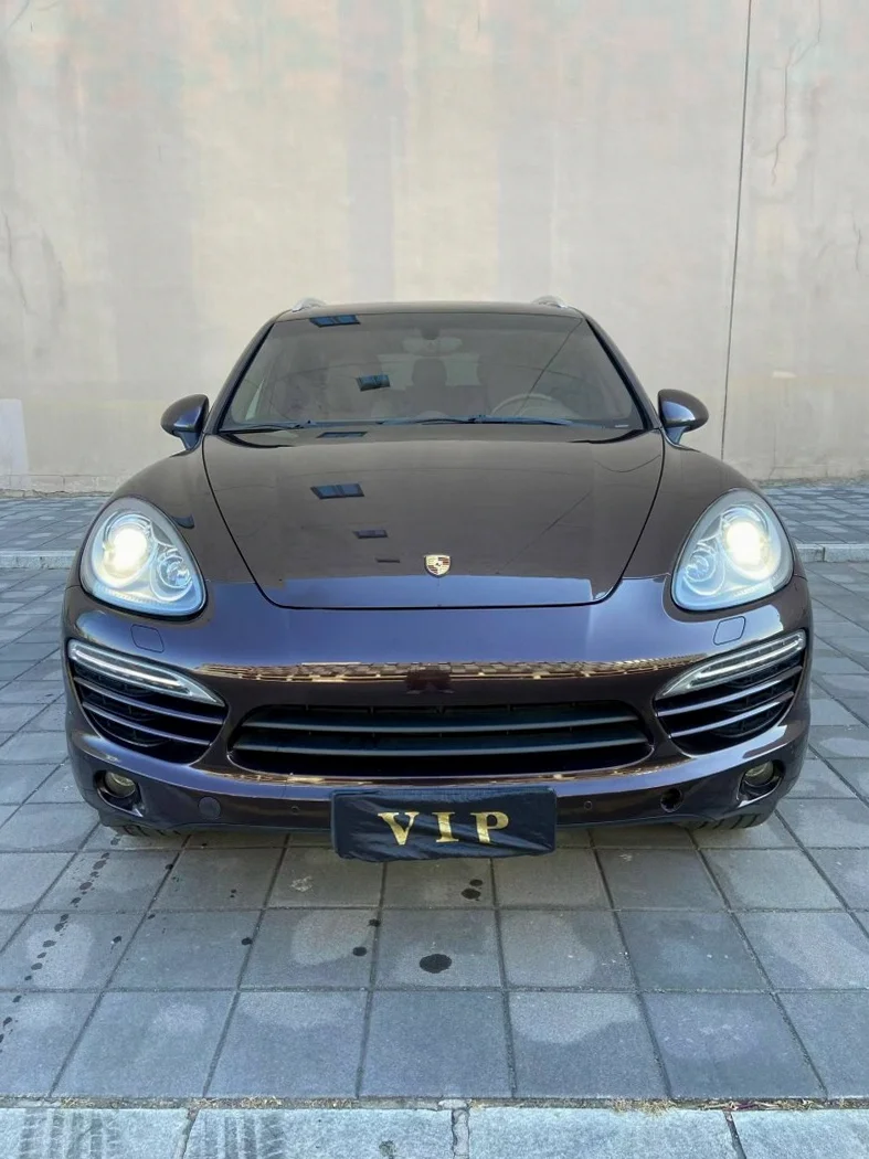 14年保时捷卡宴