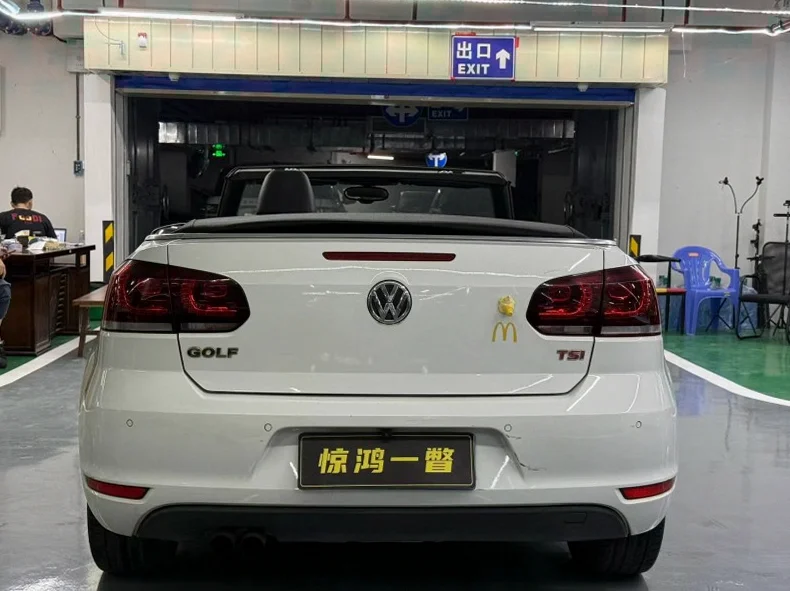 大众高尔夫 驾驶室