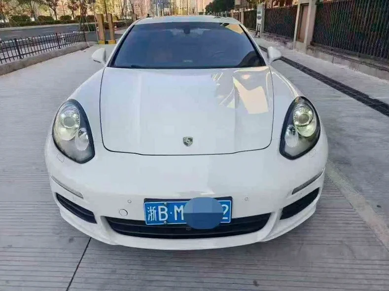 15年保时捷帕拉梅拉3.0T高配