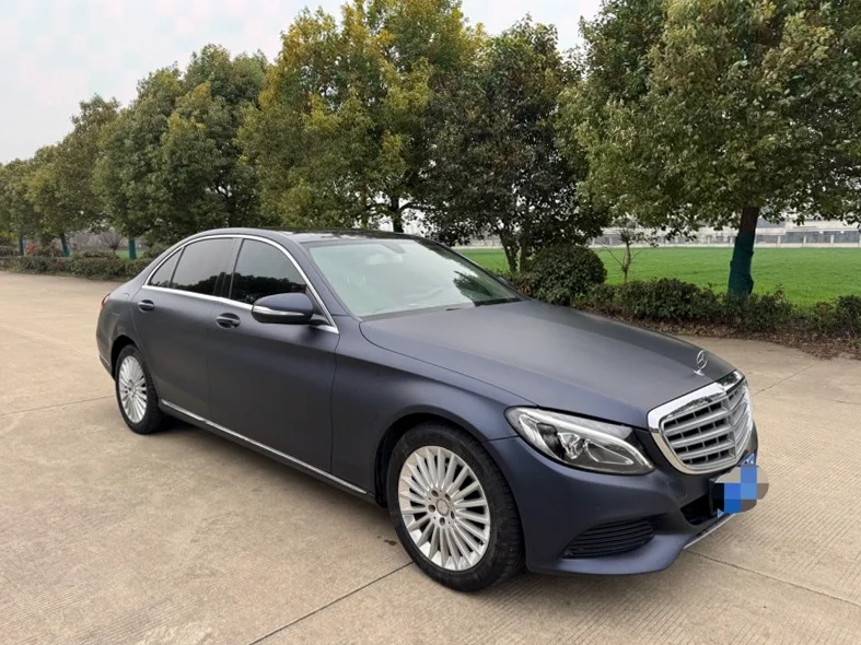 奔驰C 正面外观三