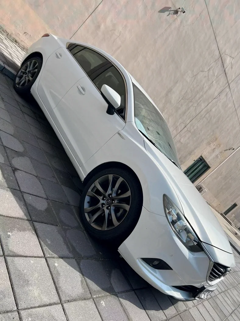 马自达阿特兹 驾驶室