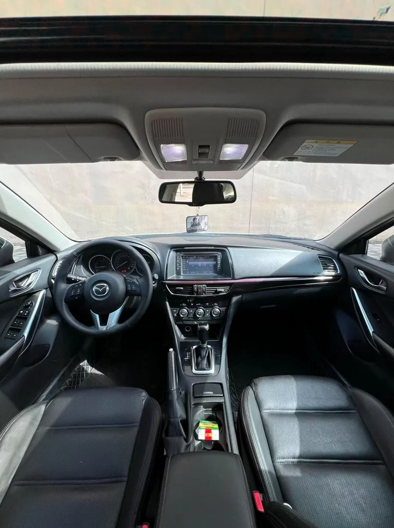 马自达阿特兹 后面外观三